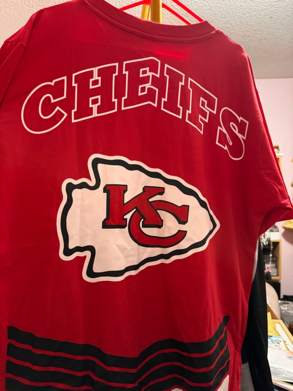 NFL Red T-Shirt with White Team Lettering - Picture 2 of 3